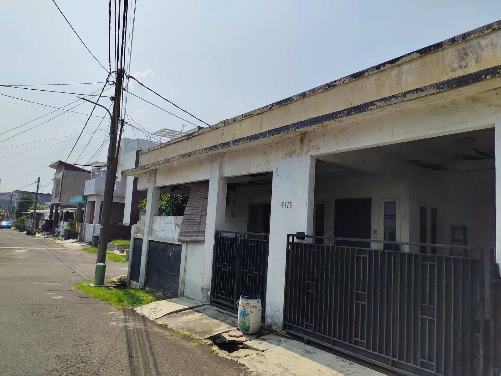 Dijual rumah lokasi di Villa Rizki Ilhami