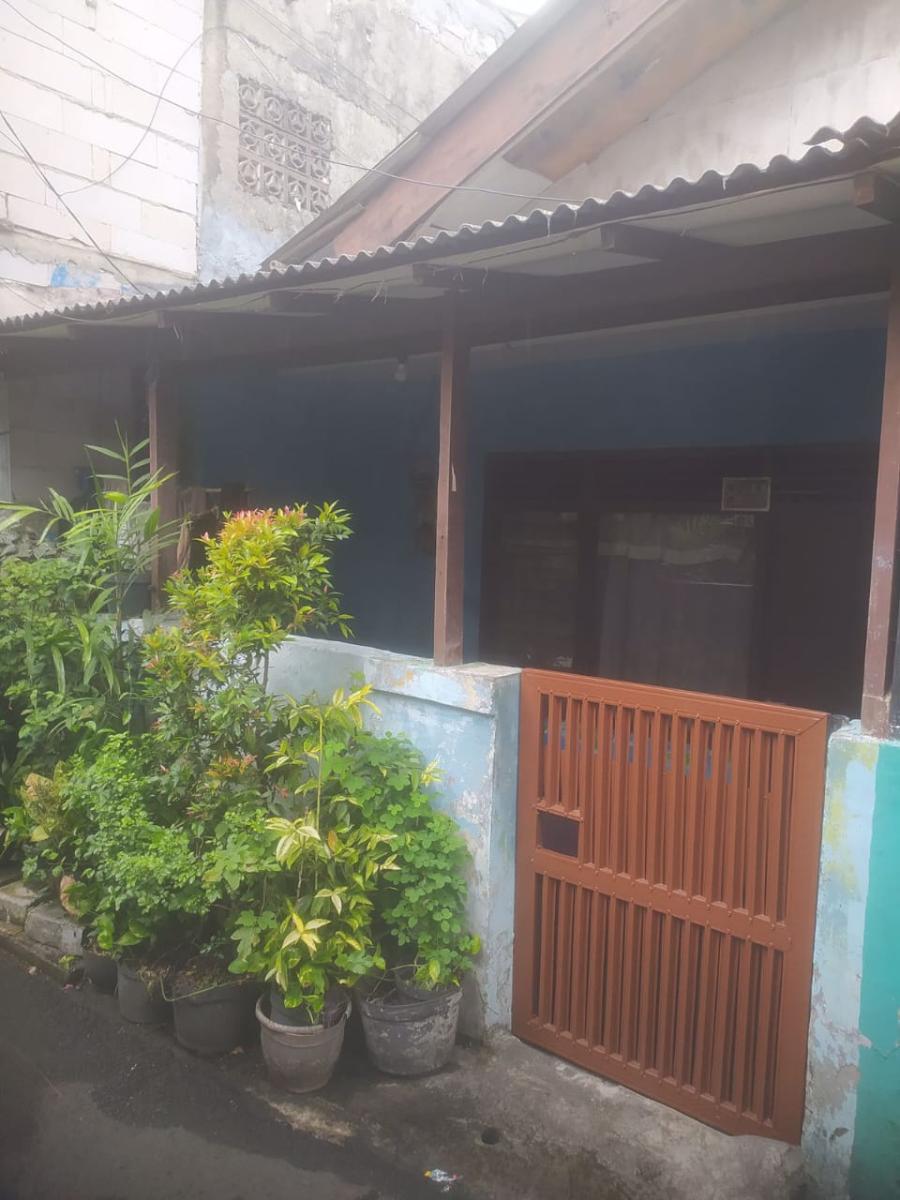 jual rumah pribadi 1 lantai jakbar